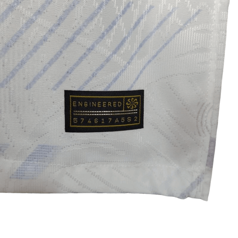 23-24 Tottenham Hotspur Home kit - Player version